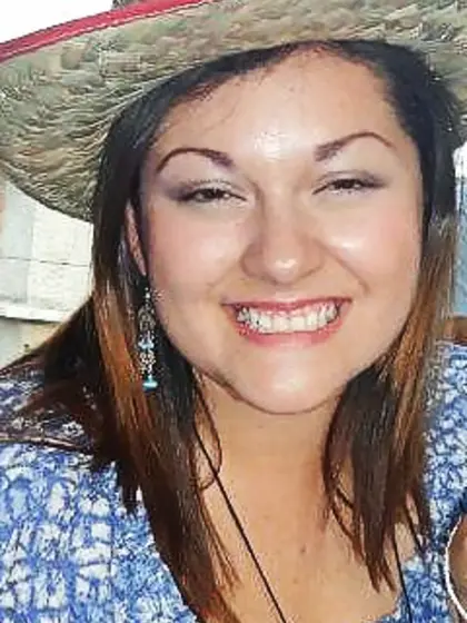 no hay ni un solo hombe que no me haya penetrado r