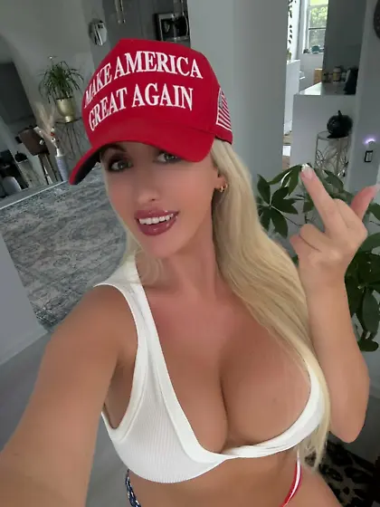 Maga domme who corrupts this libcuck
