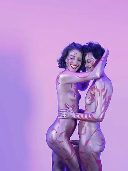 body painted sexy dance