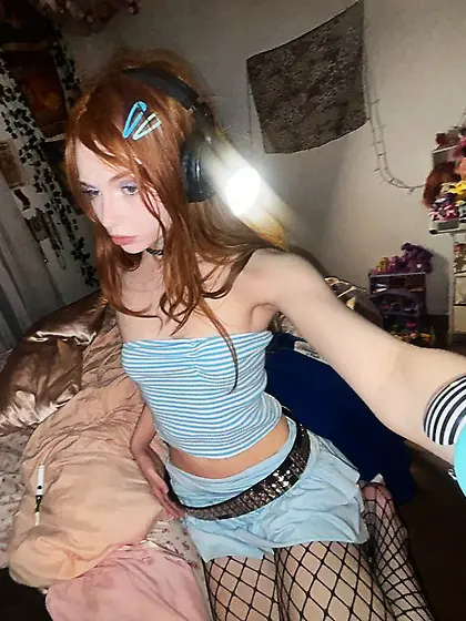 Hot Redhead Slut Kayla