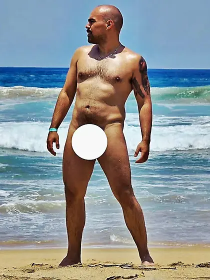 Man skinny dipping at the beach/pool