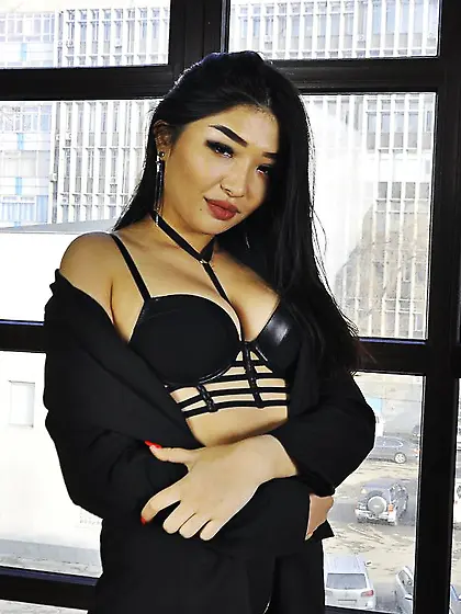 Big tits asian camgirl squirt