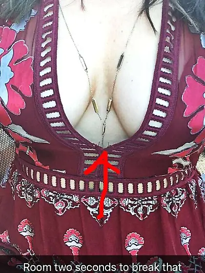 Cleavage Photos of Sophie Simmons