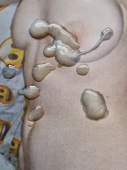 my sub cum on my foto