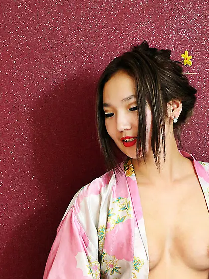 Asian teen beautiful tits