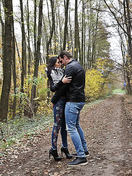 Latina sexy brunette