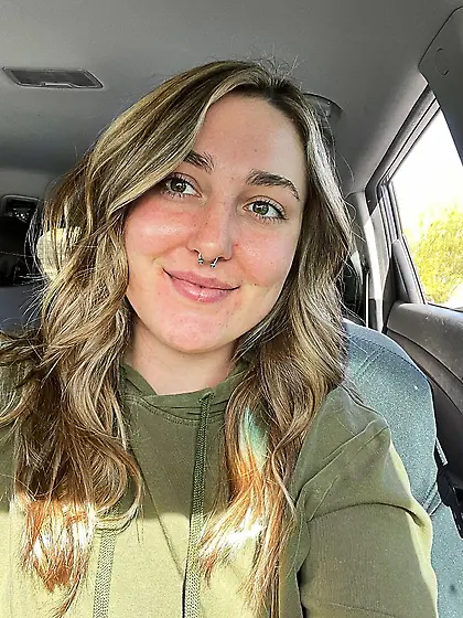 no hay ni un solo hombe que no me haya penetrado r