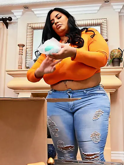 Fat latina with huge boobs gets deeply fucked