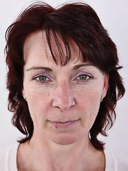 Diva with saggy natural boobs and hairy pussy airs what is hidde