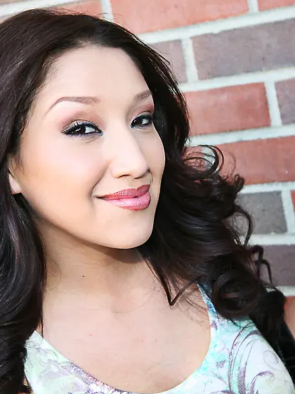 Sexy Latina Vicky Chase strips in the bathroom to do oral and pu