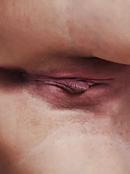 Curvy girl Sha Rizel invites you to examine her soaked crotch