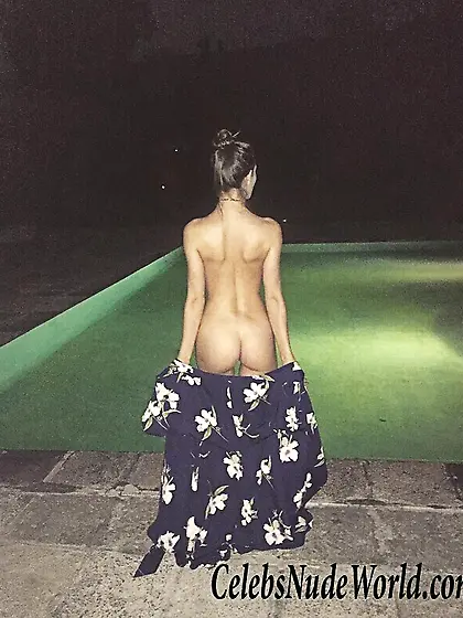 Alejandra Guilmant Nude Photo