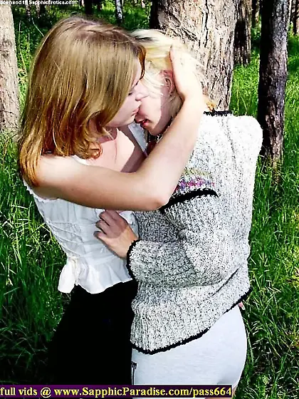 Sapphic Erotica eager lesbian girls