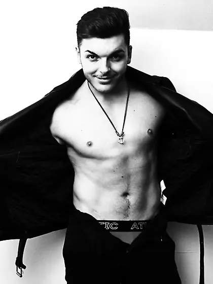 White gay nathanreid oil