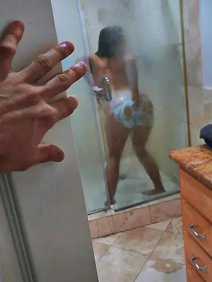 Gia Derza fucks herself in the shower before getting laid