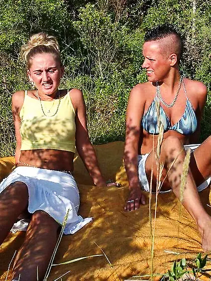 Pussy Licking Sexy Marry from Europe