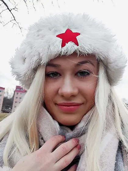 my sweet sister wanna eat her asshole now