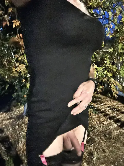 Crossdresser outdoors