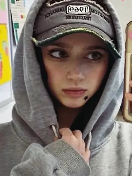 مريم القحبه السوريه