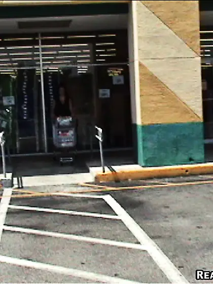 Foxy black bitch Belle Bond gets down on her knees and blows har