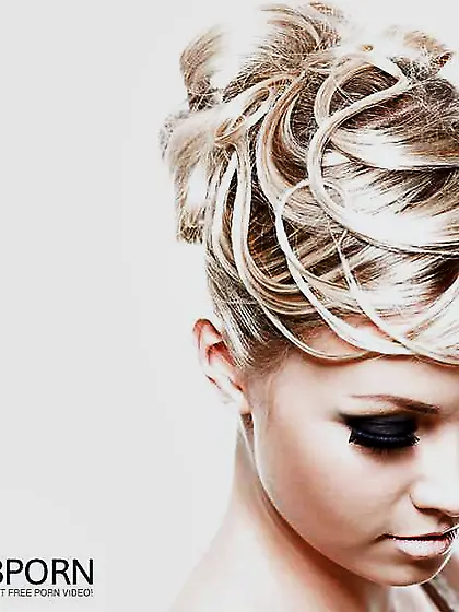 Super Cool Femmes Wallpapers