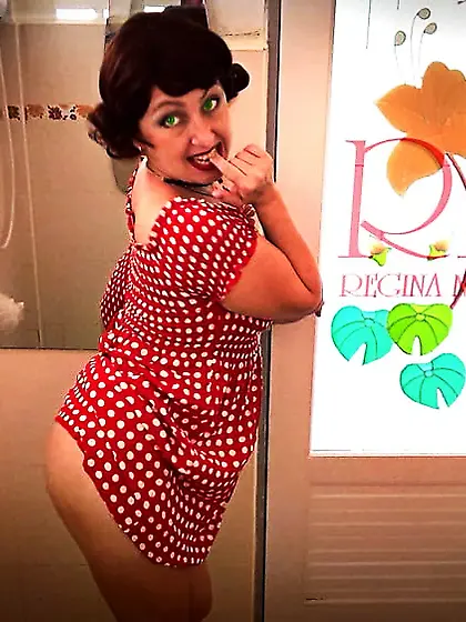 Pinup babe has no panties in front of mirror Retro Vintage N