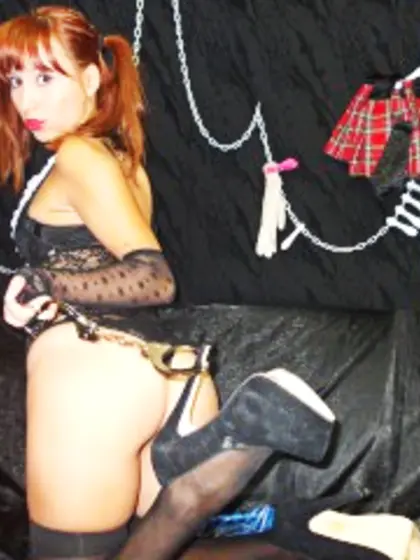 Willing to perform: Anal Sex,  Cameltoe,  Close...