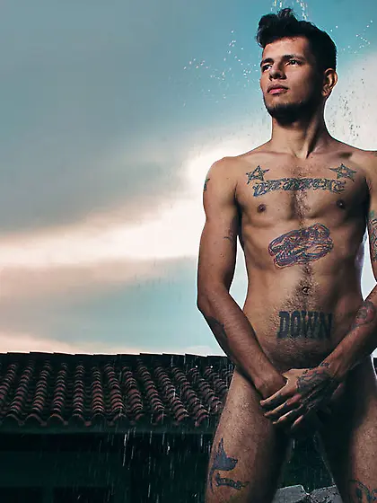 Latin gay longdongforu dildo