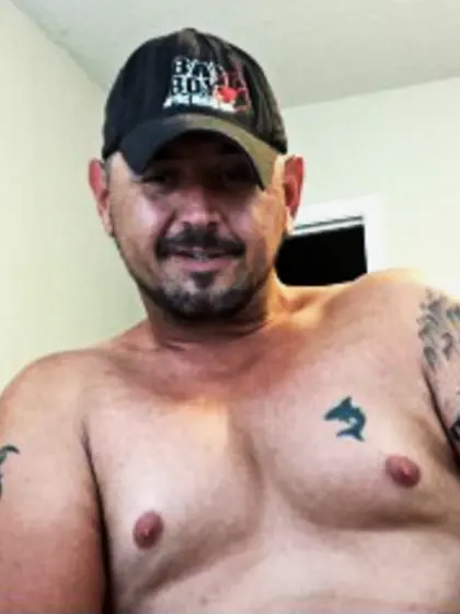 Brunette jack hammer perform