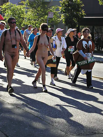 San Francisco Nudists at Bay to Breakers