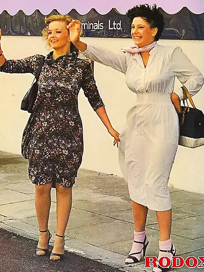 Retro wifes big natural