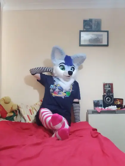 Hi! Cum or piss all over me as much you like :3