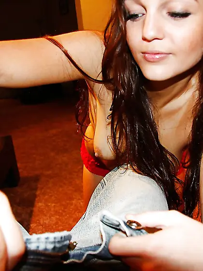 Female with tiny boobs knows well her way around fucking and bei