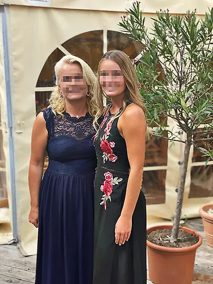 Mutter Beate mit Tochter Lena 2