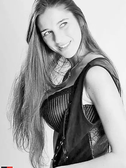 Modella tettona italiana