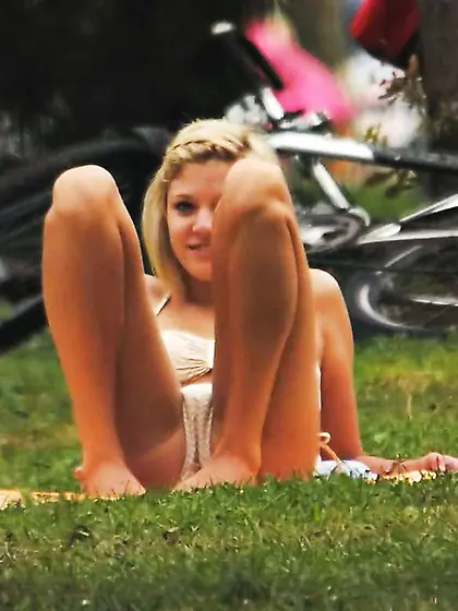 Highly Voyeur Handsome Images