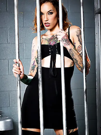 Emo small tits brunette