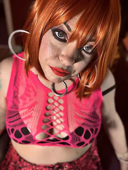 Tina Snua Selfies #116