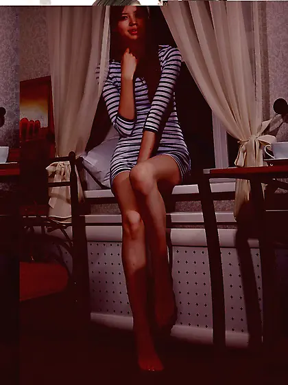 Leggy and lithe teen Kitana A takes off her cute panties and let