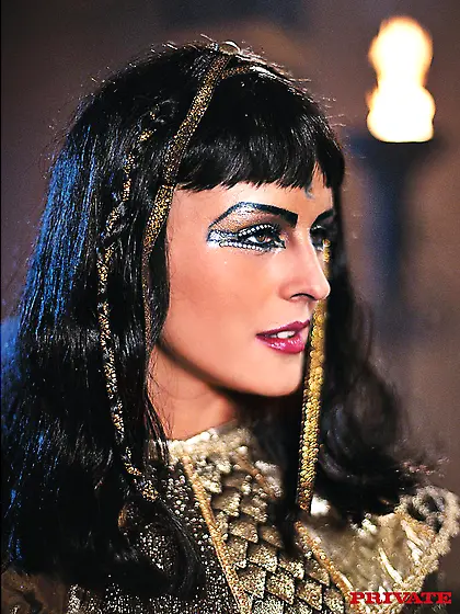 Raven haired Egyptian lady Sandra Russo enjoys anal sex and take