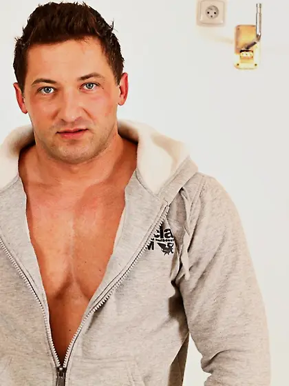 A muscular hunk