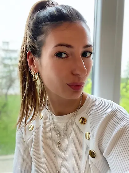 Exposed unaware slutwife Rita,  age 40 from Brazil