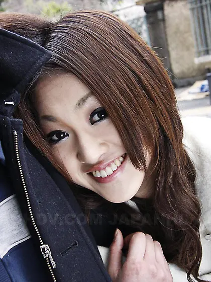 Nice tits down blouse hot chick Yu Yamashita are perfectly seen