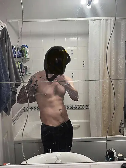 My nude self.  Welcome any Rates out 10 & requests