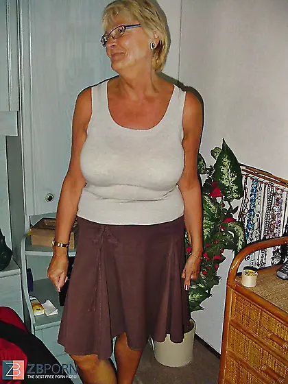 Candid matures and grannies