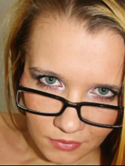 Blonde blondegiselle perform anal