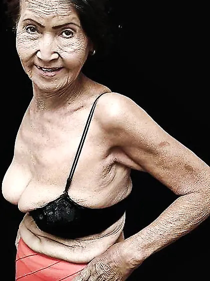 Oldest PUTA - Vag=Nut