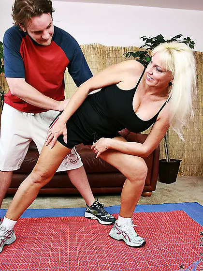 Filthy busty mature Cala Craves gets hardly owned from behind an