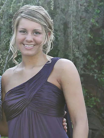 Lauren was a fan of the toy she masturvated with