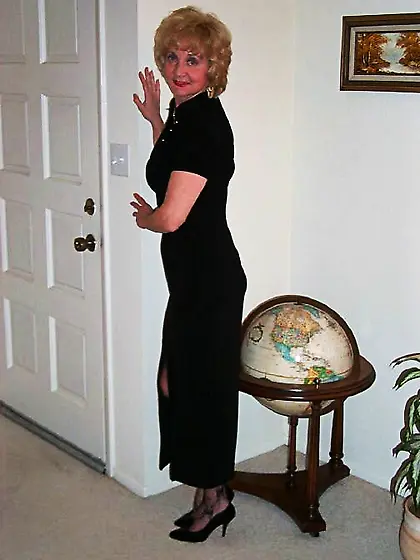 Mature classy carol united